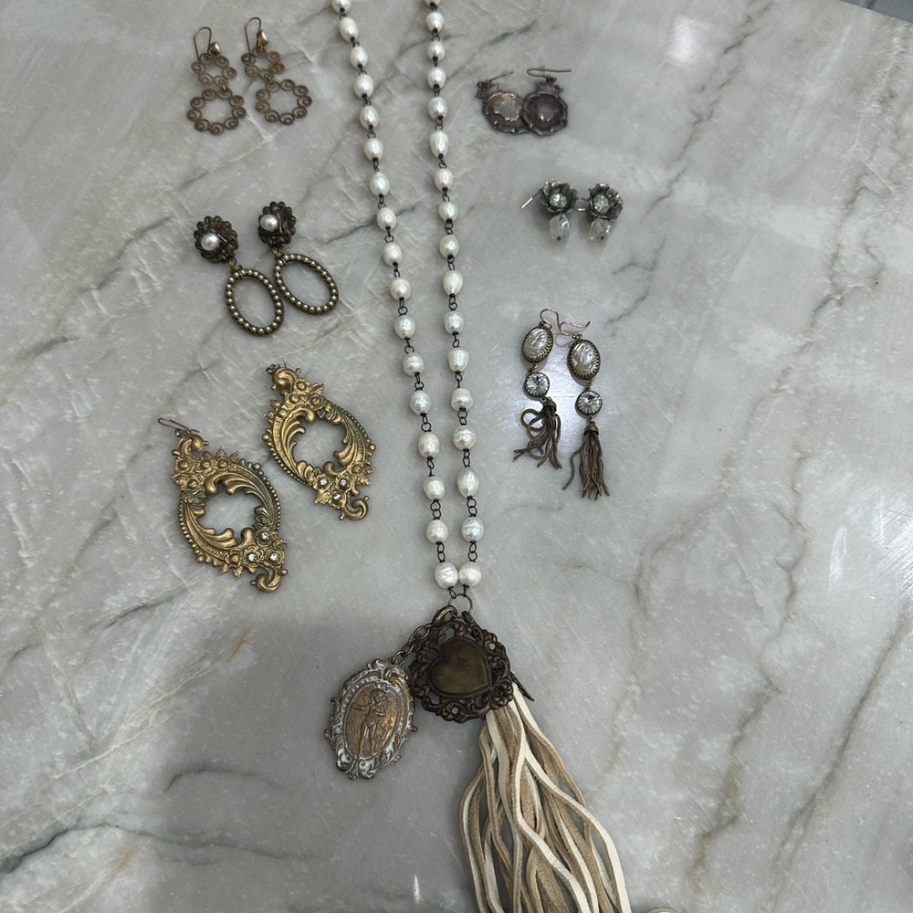 Western chic grab bag